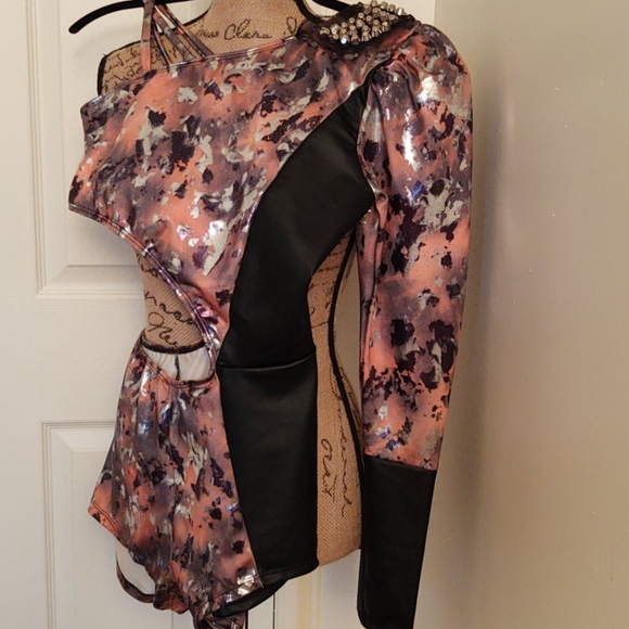 Women Long Sleeve Dancewear - Picture 5 of 11